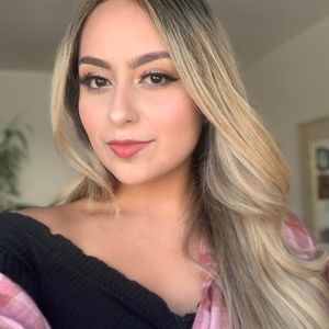 Meet your Posher, Jency